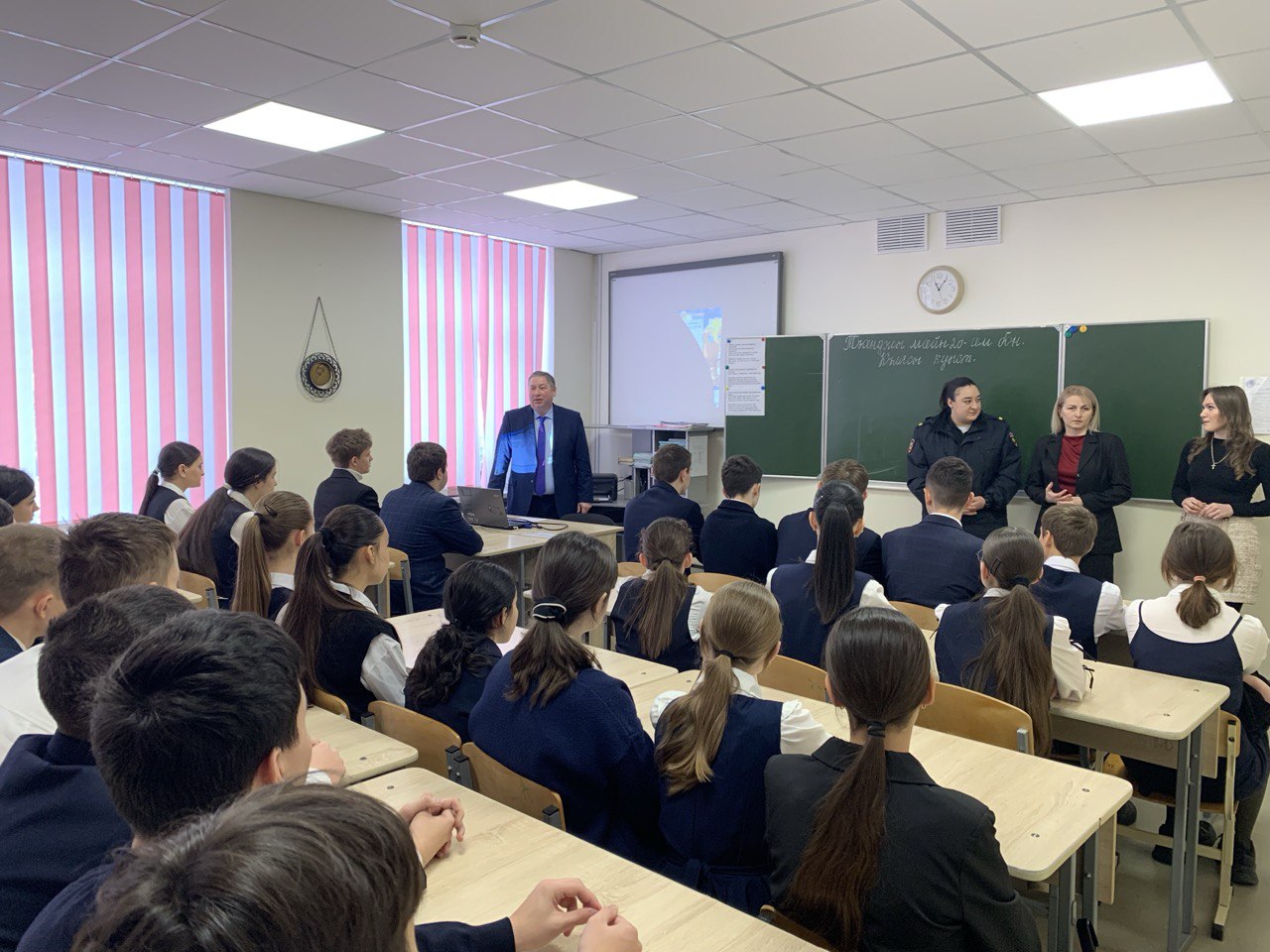 Цифровой ликбез прошел для учеников школы № 39 Владикавказа